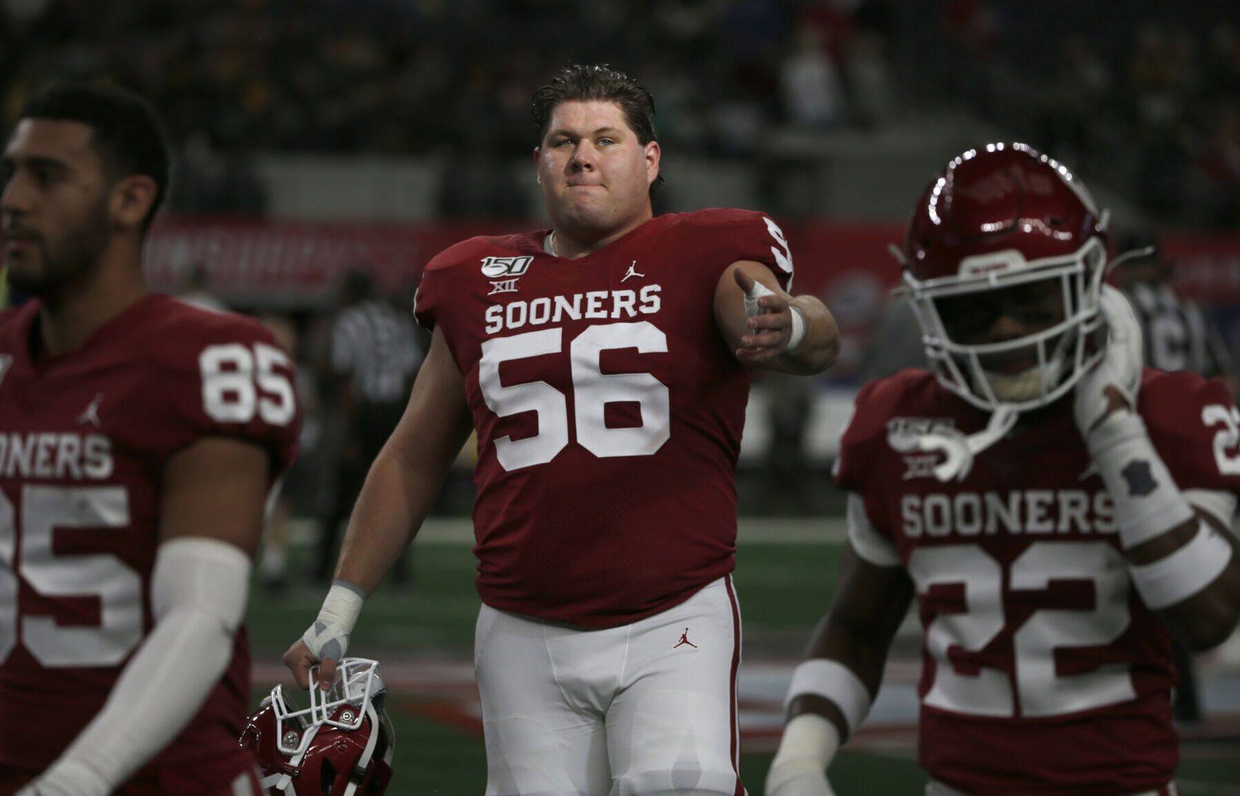 1. Creed Humphrey (Jr., Oklahoma, 6-4, 302)